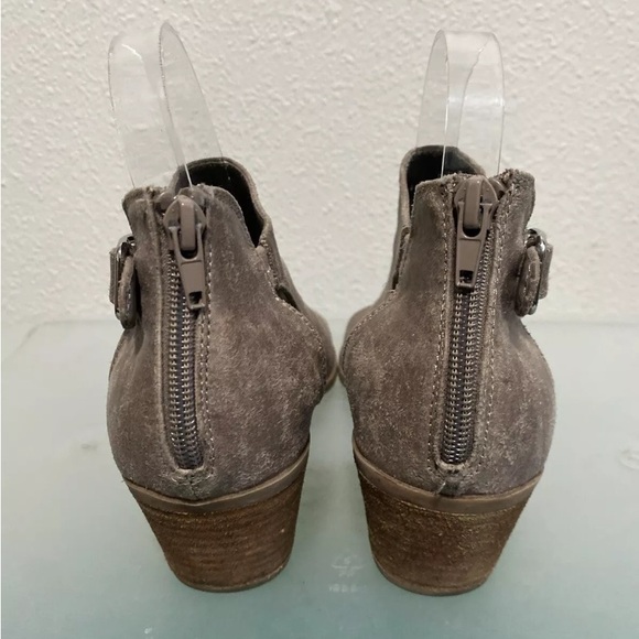 Carlos Santana Della Ankle Booties Women's 8M Heel Tan Zip Buckle Suede Look - Picture 4 of 8